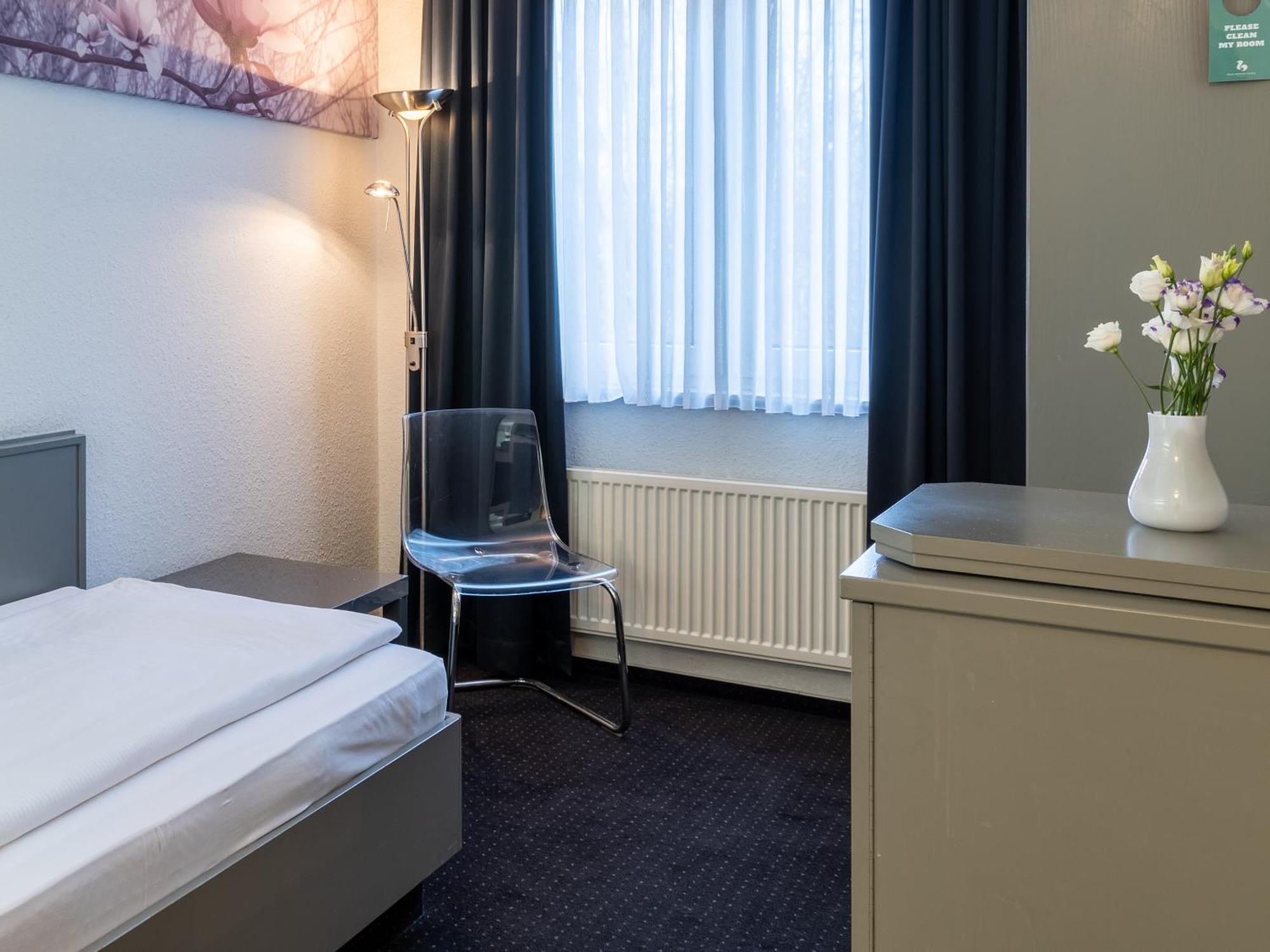 Good Morning West 2* Berlino