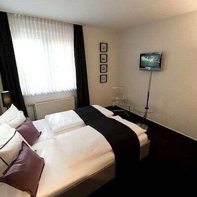 Good Morning West 2* Berlino